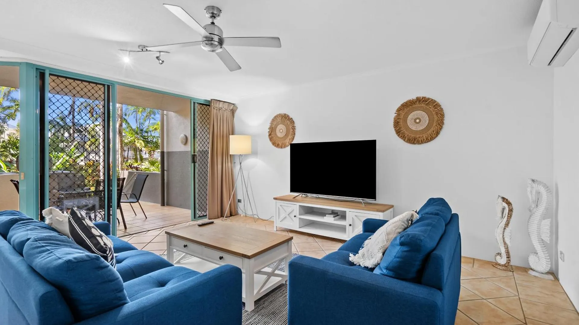 Coral Sands Beachfront Resort Trinity Beach 4*,