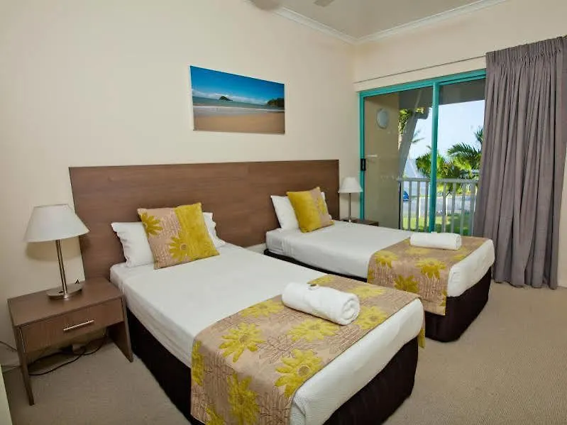 Coral Sands Beachfront Resort Trinity Beach Aparthotel