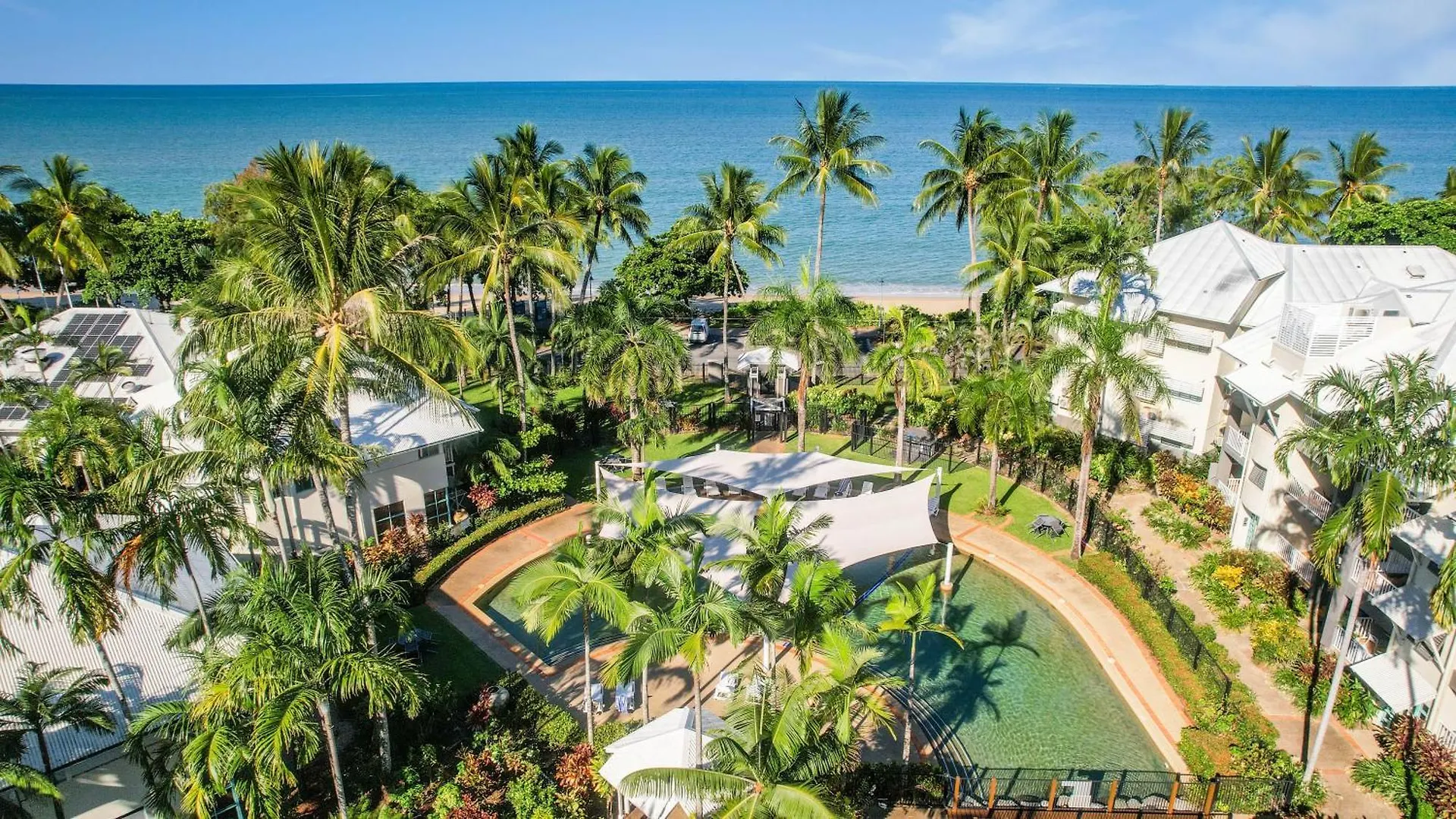 **** Aparthotel Coral Sands Beachfront Resort Trinity Beach Australia