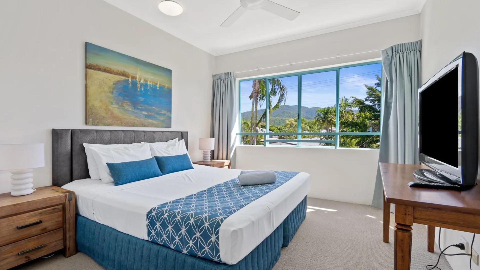 **** Aparthotel Coral Sands Beachfront Resort Trinity Beach Australia