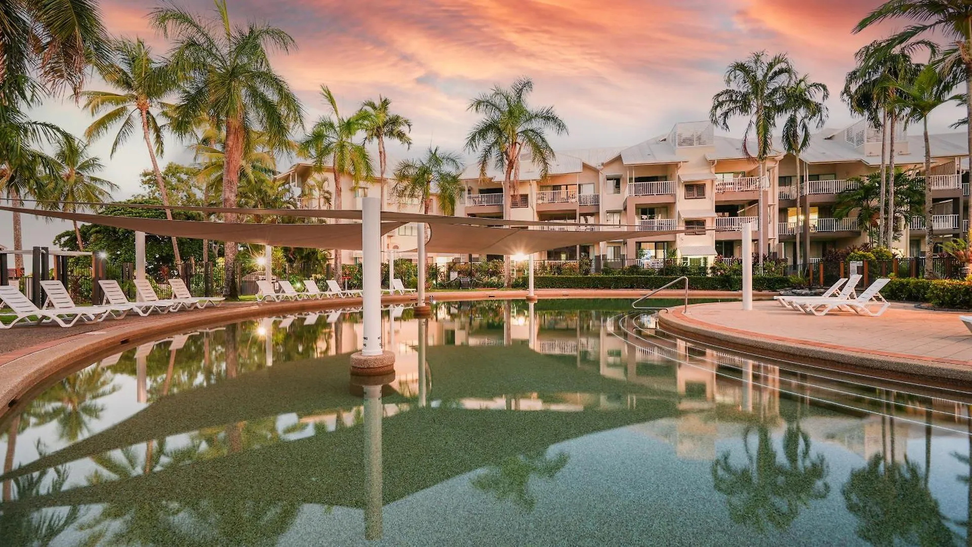 Aparthotel Coral Sands Beachfront Resort Trinity Beach