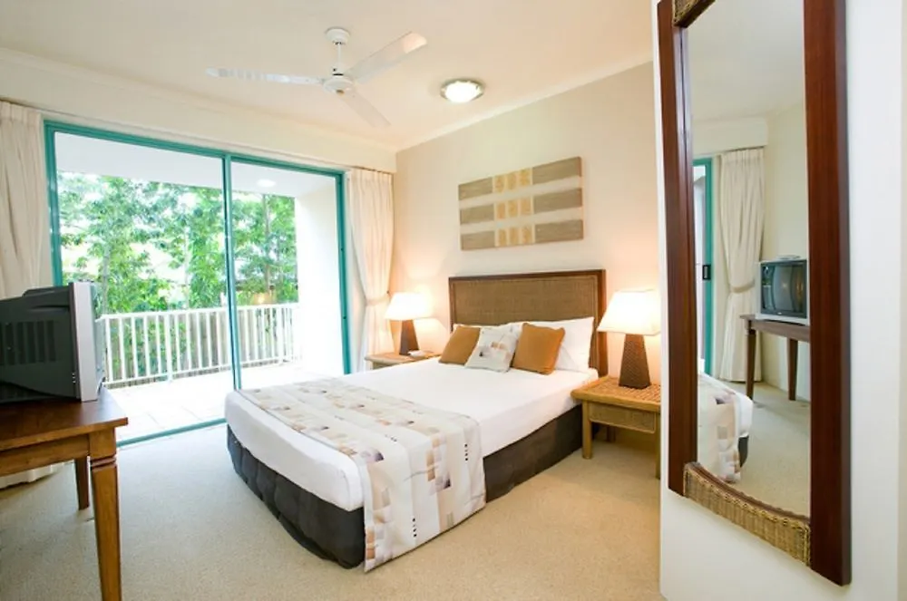 Coral Sands Beachfront Resort Trinity Beach
